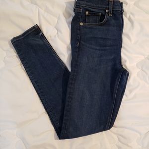 RAG & BONE SKINNY JEANS